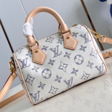 Louis Vuitton Speedy Bags